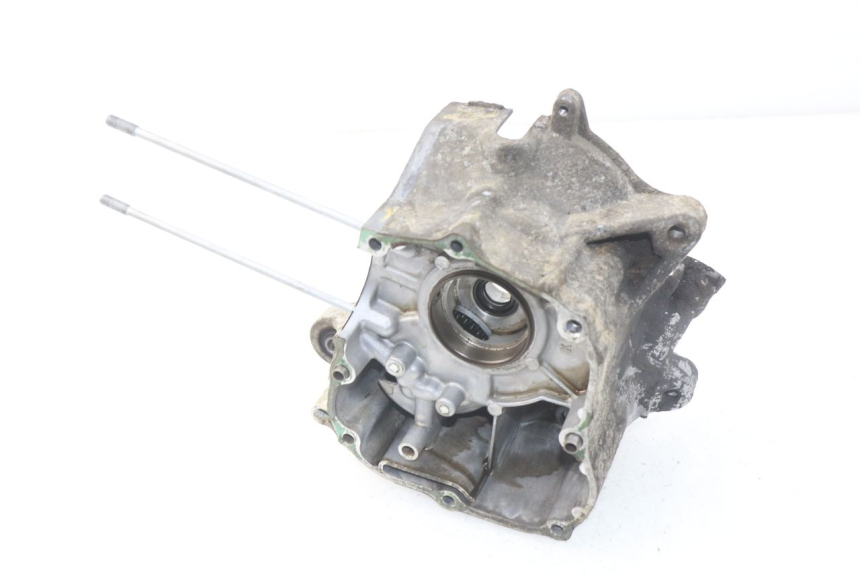 photo de CARTER MOTEUR DROIT HONDA SCV LEAD 100 (2003 - 2007) - Détail de la pièce