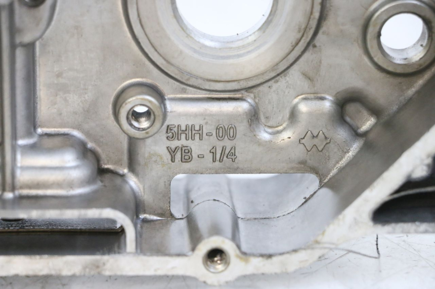 photo de CARTER MOTEUR DROIT YAMAHA TTR 125 (2000 - 2020) - Gros plan technique