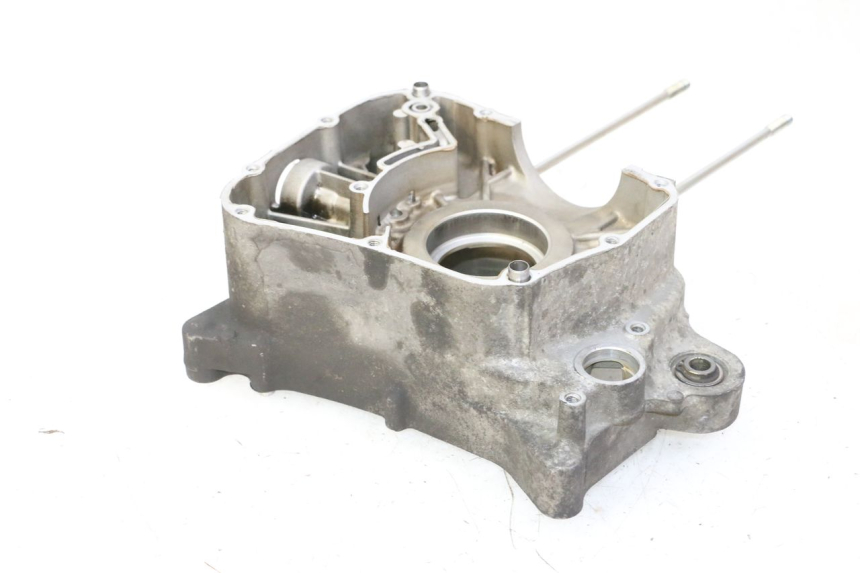 photo de CARTER MOTEUR DROIT YAMAHA X-MAX XMAX 125 (2010 - 2013) - Détail de la pièce