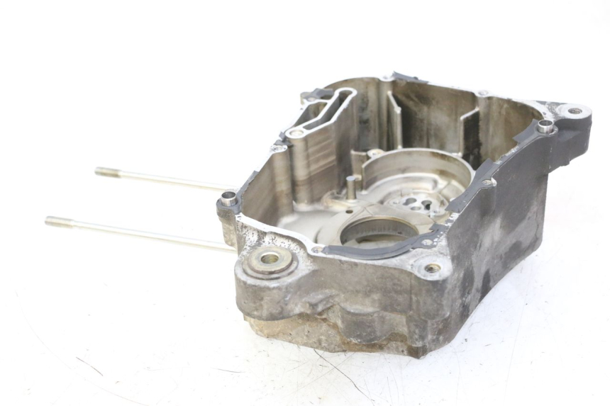 photo de CARTER MOTEUR DROIT YAMAHA X-MAX XMAX 125 (2010 - 2013) - Vue d’ensemble