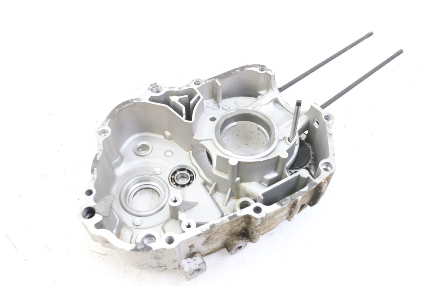 photo de CARTER MOTEUR GAUCHE APOLLO RFZ 125 - Points de fixation