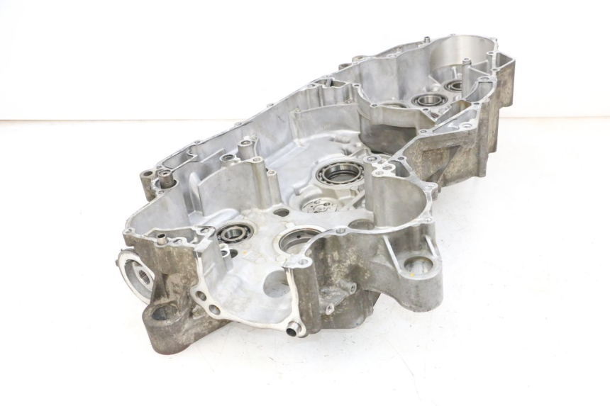 photo de CARTER MOTEUR GAUCHE SUZUKI BURGMAN 650 (2013 - 2020) - Pièce contrôlée