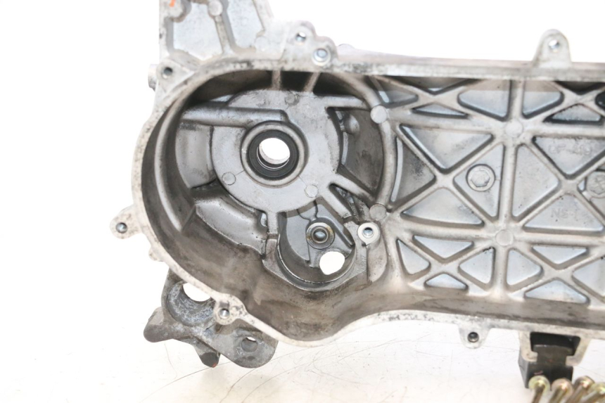 photo de CARTER MOTEUR GAUCHE PEUGEOT CITYSTAR 2T 50 (2018 - 2021) - Zoom composants