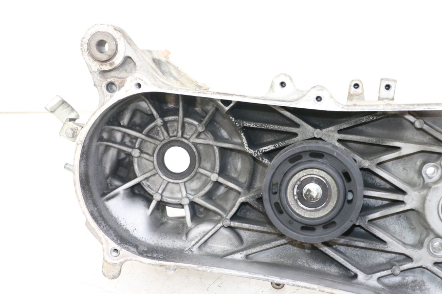 photo de CARTER MOTEUR GAUCHE HONDA FES PANTHEON 2T 125 (1998 - 2002) - Marquages et références