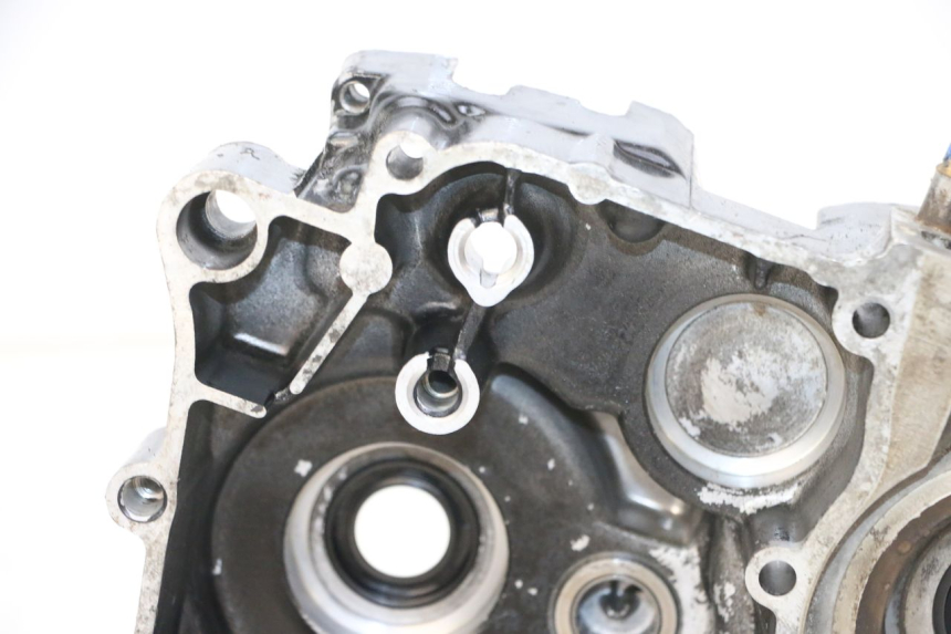 photo de CARTER MOTEUR GAUCHE HONDA MTX TC02 125 (1987 - 1989) - Détails caractéristiques