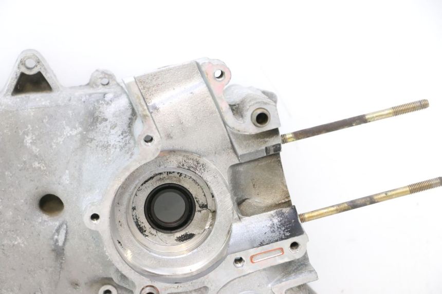 photo de CARTER MOTEUR GAUCHE PIAGGIO LIBERTY 50 (1998 - 2003) - Zoom composants