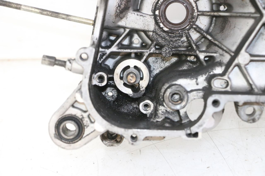 photo de CARTER MOTEUR GAUCHE PIAGGIO NEW TYPHOON 50 (2010 - 2017) - Détail de la pièce