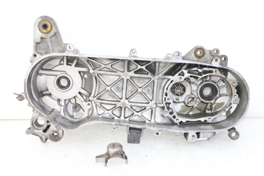 photo de CARTER MOTEUR GAUCHE PEUGEOT LUDIX 50 (2005 - 2007) - Vue principale