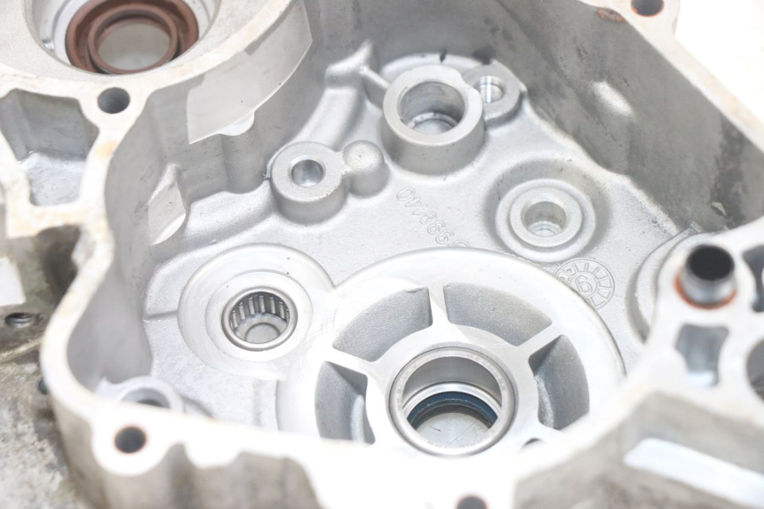 photo de CARTER MOTEUR GAUCHE GILERA RK 50 (1996 - 1999) - Autre angle de vue