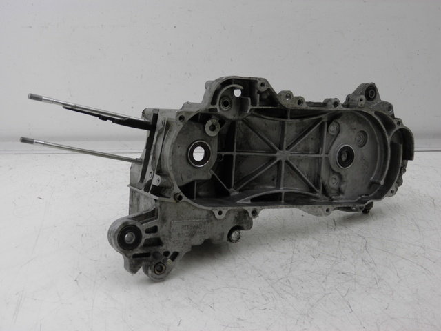 photo de CARTER MOTEUR GAUCHE ROADSIGN WALLABY 50 (2009 - 2014) - Vue principale