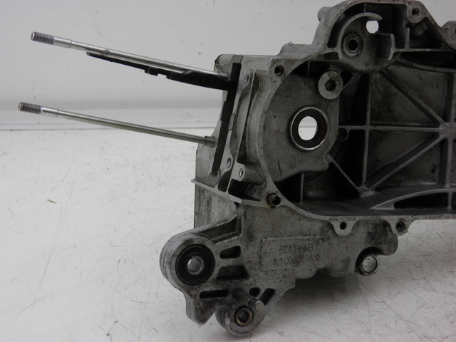 photo de CARTER MOTEUR GAUCHE ROADSIGN WALLABY 50 (2009 - 2014) - Vue d’ensemble