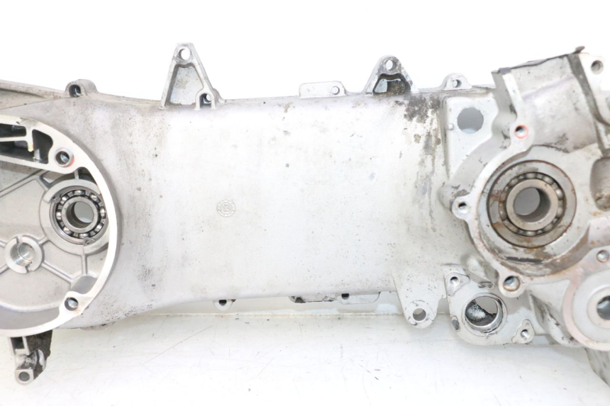 photo de CARTER MOTEUR GAUCHE APRILIA SR 2T 50 (2012 - 2017) - Vue d’ensemble
