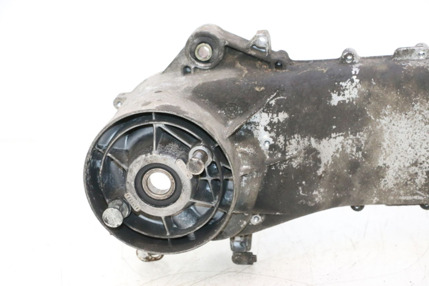 photo de CARTER MOTEUR GAUCHE PIAGGIO TYPHOON 50 (2000 - 2009) - Détails caractéristiques