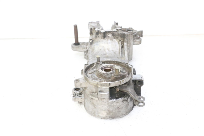 photo de CARTER MOTEUR GAUCHE PEUGEOT VIVACITY NEW 2T 50 (2008 - 2017) - Vue d’ensemble