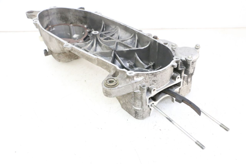 photo de CARTER MOTEUR GAUCHE YAMAHA X-CITY XCITY 125 (2007 - 2013) - Détail de la pièce