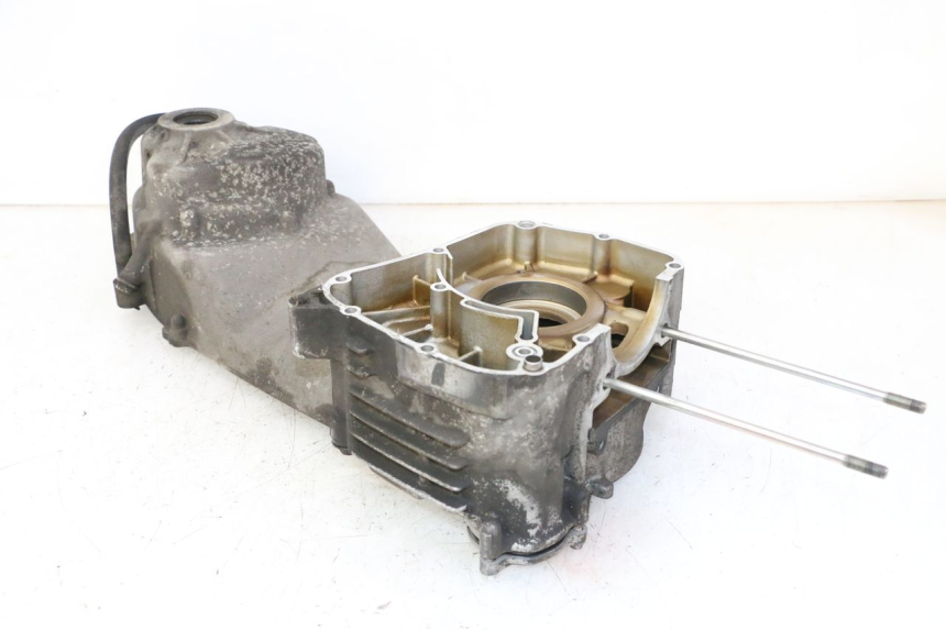 photo de CARTER MOTEUR GAUCHE YAMAHA X-MAX XMAX 125 (2010 - 2013) - Détail de la pièce