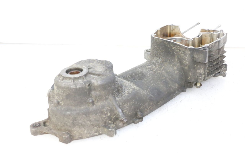 photo de CARTER MOTEUR GAUCHE YAMAHA XMAX X-MAX 125 (2006 - 2009) - Détail de la pièce