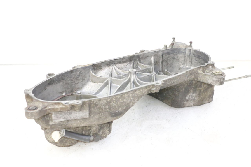 photo de CARTER MOTEUR GAUCHE YAMAHA XMAX X-MAX 125 (2006 - 2009) - Autre angle de vue