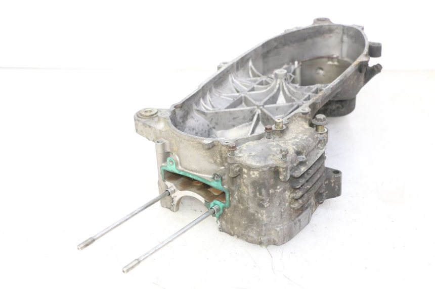 photo de CARTER MOTEUR GAUCHE YAMAHA XMAX X-MAX 125 (2006 - 2009) - Vue d’ensemble