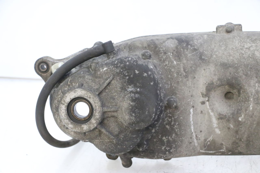 photo de CARTER MOTEUR GAUCHE YAMAHA X-MAX XMAX 125 (2010 - 2013) - Marquages et références