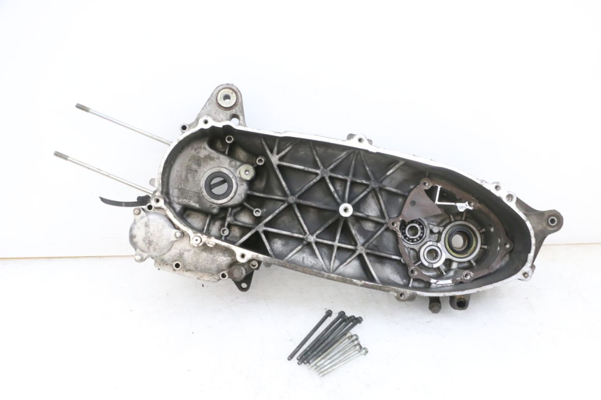 photo de CARTER MOTEUR GAUCHE YAMAHA X-MAX XMAX 125 (2010 - 2013) - Vue produit