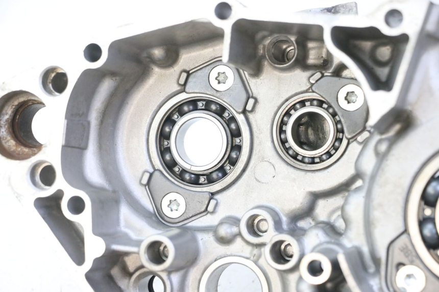 photo de CARTER MOTEUR GAUCHE YAMAHA YZ-F YZF 250 (2007 - 2013) - Photo complémentaire