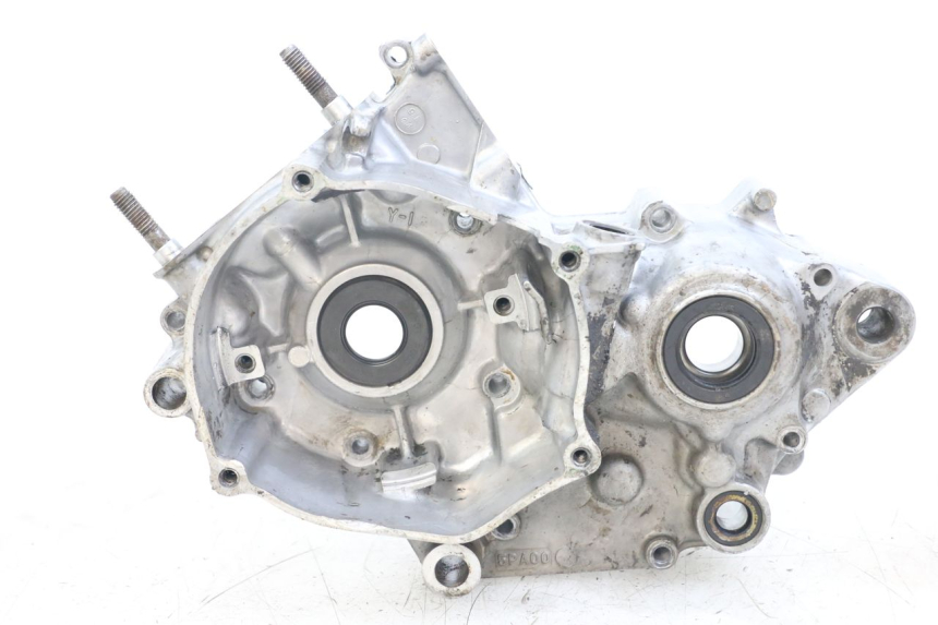 photo de Left engine crankcase YAMAHA YZ 85 (2002 - 2018) - Vue principale