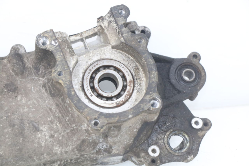 photo de CARTER MOTEUR GAUCHE PEUGEOT ZENITH 50 (1994 - 1999) - Vue d’ensemble