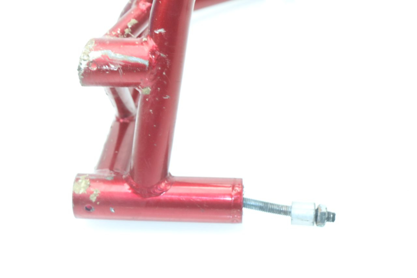 photo de CARTER PARE CYLINDRE KAWASAKI ZX-6R ZX6R 636 (2003 - 2004) - Gros plan technique