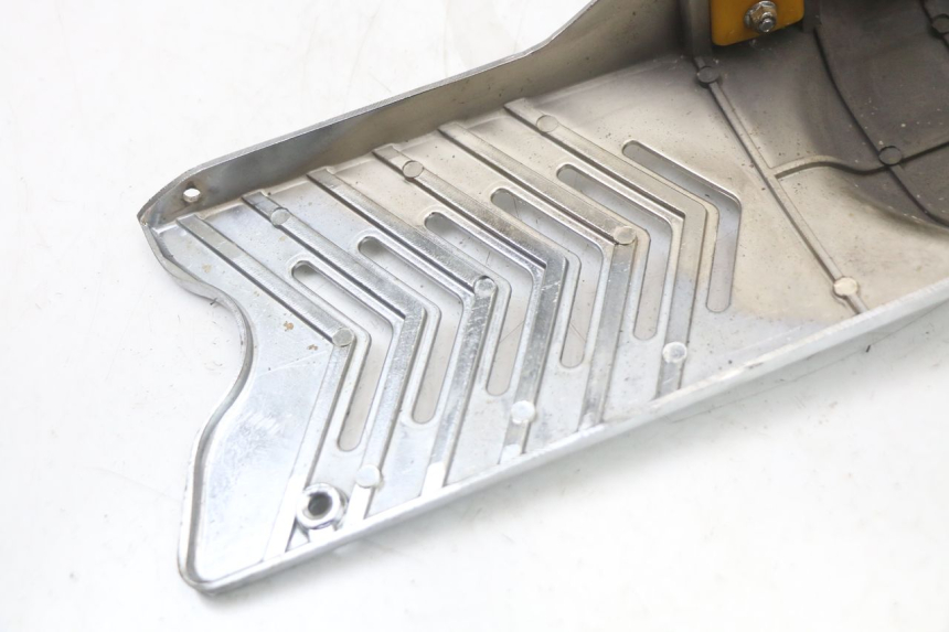 photo de CARTER PIGNON REGAL RAPTOR SPYDER 125 (2010 - 2018) - Points de fixation