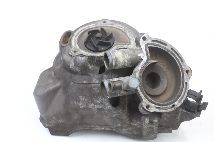 photo de CARTER POMPE A EAU PIAGGIO MP3 125 (2006 - 2014) - Vue d’ensemble