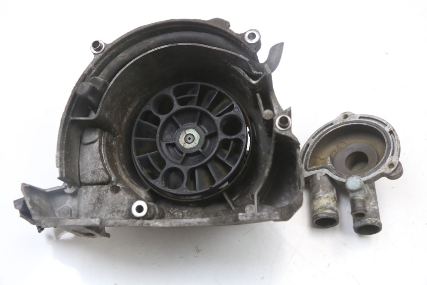 photo de CARTER POMPE A EAU PIAGGIO MP3 125 (2006 - 2014) - État de surface