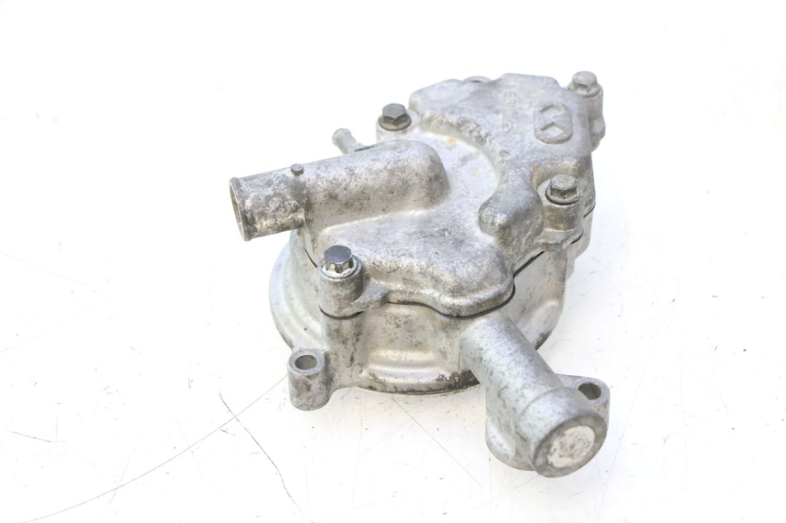 photo de CARTER POMPE A EAU YAMAHA X-MAX XMAX 125 (2010 - 2013) - Gros plan technique