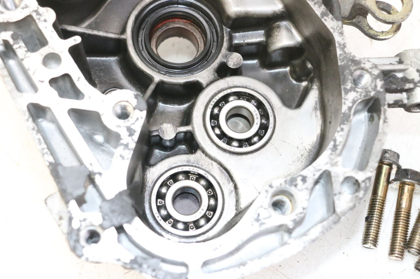 photo de CARTER TRANSMISSION ROUE KYMCO AGILITY 4T 50 (2005 - 2018) - Vue d’ensemble