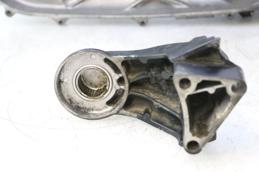 photo de CARTER TRANSMISSION ROUE HONDA FJS SILVER WING SILVERWING 400 (2005 - 2008) - Détails caractéristiques