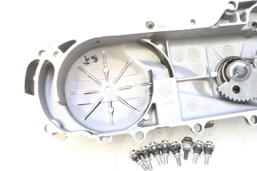 photo de CARTER VARIATEUR KYMCO AGILITY 4T 50 (2018 - 2022) - Gros plan technique