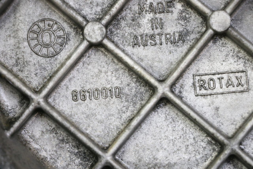 photo de CARTER VARIATEUR BMW C1 125 (2000 - 2003) - Autre angle de vue