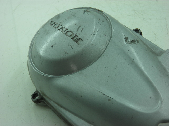 photo de CARTER VARIATEUR HONDA FES S-WING SWING 125 (2007 - 2015) - Points de fixation