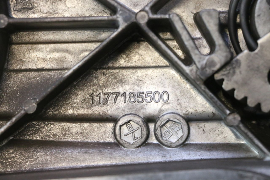 photo de CARTER VARIATEUR PEUGEOT KISBEE 2T 50 (2010 - 2017) - Détails caractéristiques