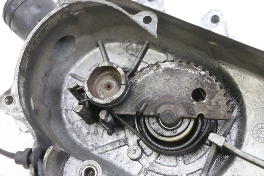 photo de CARTER VARIATEUR PEUGEOT KISBEE 4T 50 (2010 - 2017) - État de surface