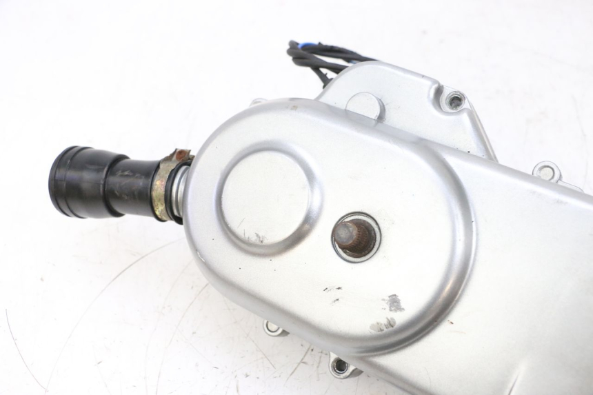 photo de CARTER VARIATEUR PEUGEOT KISBEE 4T 50 (2010 - 2017) - Inspection visuelle