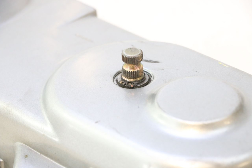 photo de CARTER VARIATEUR PEUGEOT KISBEE 4T 50 (2010 - 2017) - Points de fixation