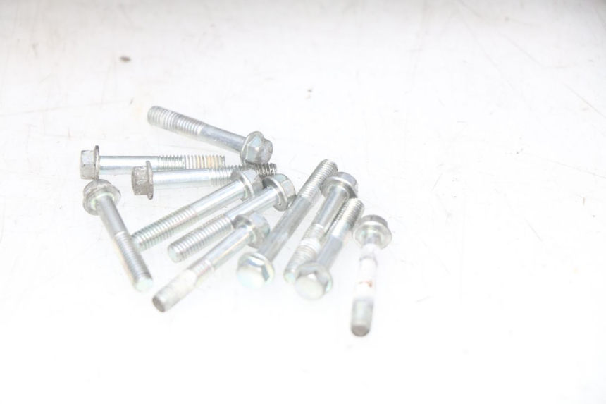 photo de CARTER VARIATEUR YAMAHA N-MAX NMAX 125 (2017 - 2020) - Marquages et références