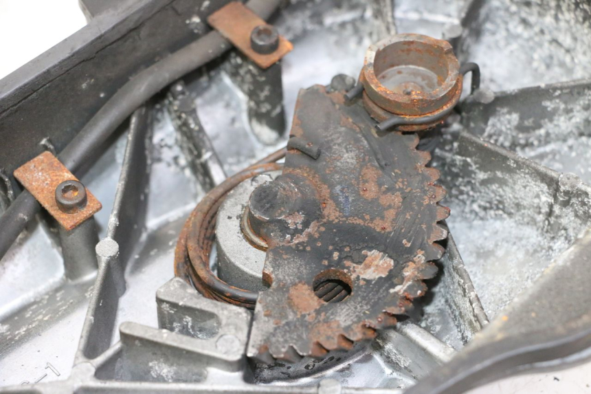 photo de CARTER VARIATEUR PEUGEOT STREETZONE I NAKED 2T 50 (2018 - 2020) - Gros plan technique