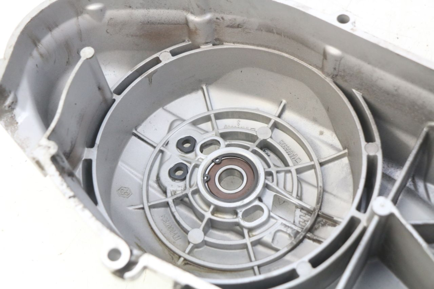 photo de CARTER VARIATEUR PIAGGIO VESPA GTS IGET ABS 125 (2017 - 2023) - Gros plan technique