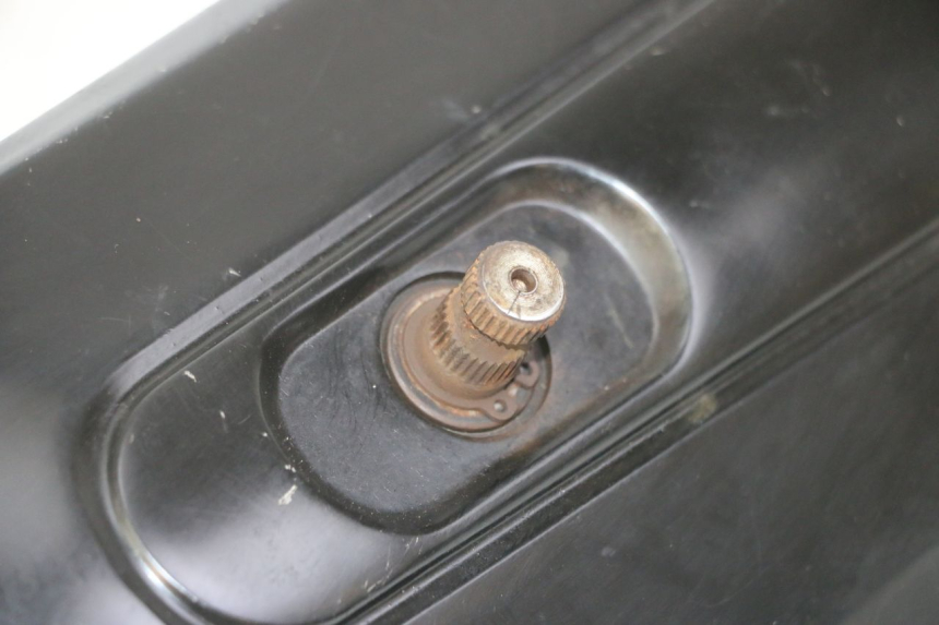 photo de CARTER VARIATEUR PEUGEOT VIVACITY NEW 4T 50 (2008 - 2017) - Points de fixation