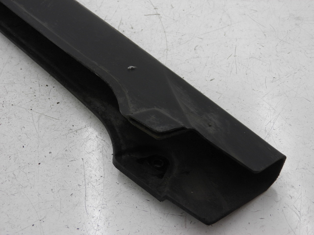 photo de CARTER DE CHAINE YAMAHA YBR 125 (2004 - 2006) - Gros plan technique