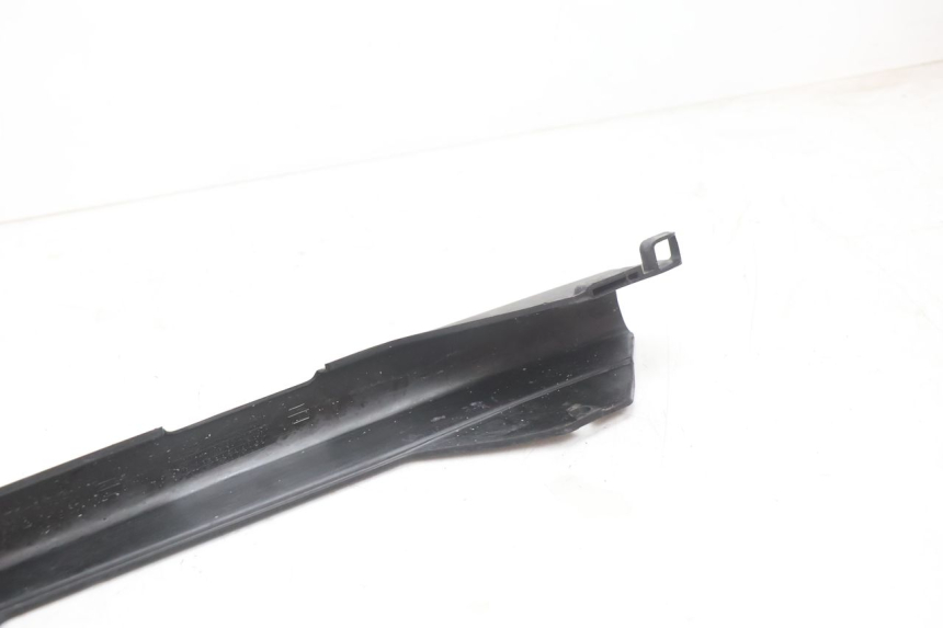 photo de CARTER DE CHAINE HONDA CB F HORNET 600 (2005 - 2006) - Points de fixation