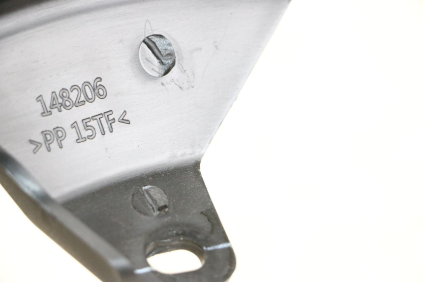 photo de CARTER DE CHAINE ROYAL ENFIELD CONTINENTAL GT 650 (2019 - 2024) - Détail de la pièce