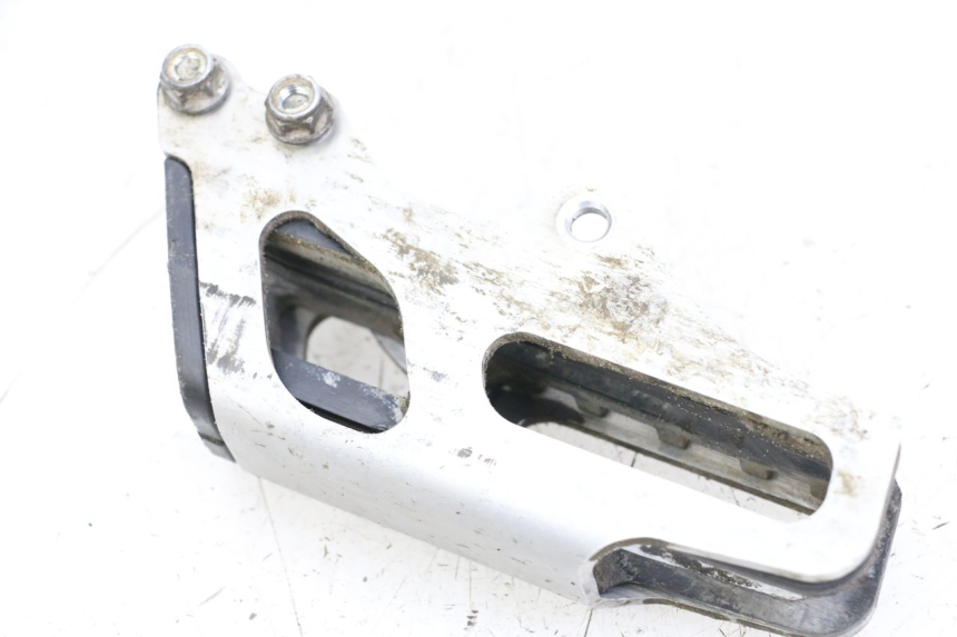 photo de CARTER DE CHAINE HONDA CRF R 250 (2020 - 2021) - Gros plan technique